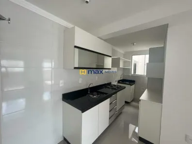 Apartamento com 2 Quartos para alugar, 53m² no Cedro, Camboriú