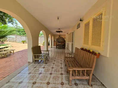 Fazenda / Sítio / Chácara com 3 Quartos à venda, 133m² no Colinas do Piracicaba (Ártemis), Piracicaba