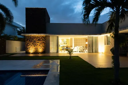 Casa de Condomínio com 4 Quartos para venda ou aluguel, 400m² no Busca Vida (Abrantes), Camaçari