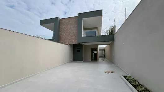 Sobrado com 3 Quartos para alugar, 165m² no Indaiá, Bertioga