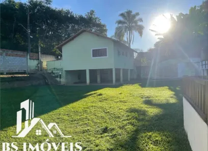 Fazenda / Sítio / Chácara com 2 Quartos à venda, 1770m² no Chácara Farani, Barra do Piraí