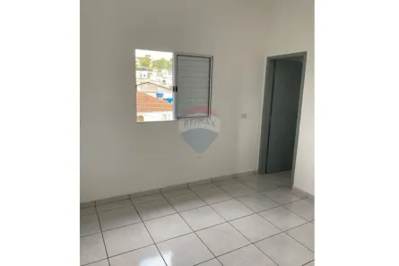 Kitnet com 1 Quarto para alugar, 29m² no Jardim Carambeí, São Roque