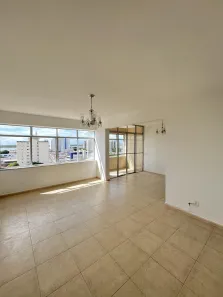 Apartamento com 3 Quartos para alugar, 135m² no São José, Aracaju