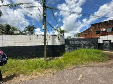 Garagem com 3 Quartos à venda, 2000m² no Benfica, Benevides