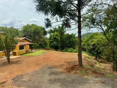 Fazenda / Sítio / Chácara com 3 Quartos à venda, 100m² no Conjunto Residencial Lourenco Bacarin, Ibiporã