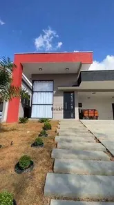 Casa de Condomínio com 3 Quartos para venda ou aluguel, 226m² no Estação, São Roque