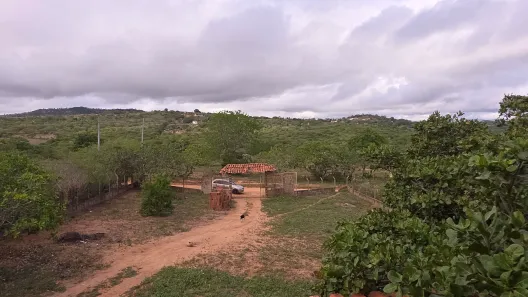 Fazenda / Sítio / Chácara com 5 Quartos à venda, 170m² no Área Rural de Caruaru, Caruaru