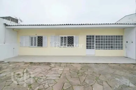 Casa com 3 Quartos à venda, 130m² no Niterói, Canoas