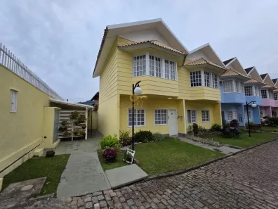 Casa de Condomínio com 2 Quartos à venda, 110m² no Bom Retiro, Teresópolis