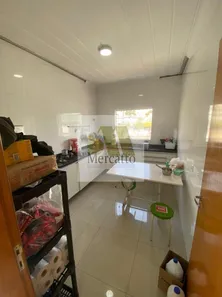 Prédio Inteiro para venda ou aluguel, 800m² no Vila Francisco Remeikis, Taboão da Serra