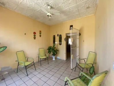 Casa com 4 Quartos à venda, 200m² no Ilhotas, Teresina