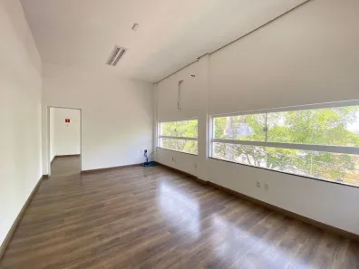 Prédio Inteiro para alugar, 750m² no Jardim Nova Yorque, Araçatuba