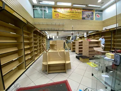 Loja / Salão / Ponto Comercial à venda, 56m² no Centro, Nova Iguaçu