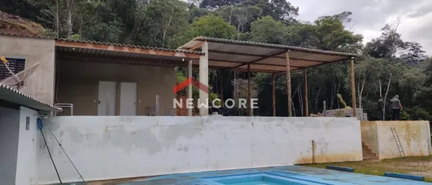 Fazenda / Sítio / Chácara à venda, 800m² no Centro, São Lourenço da Serra