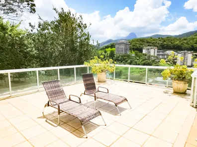 Casa com 4 Quartos para alugar, 90m² no Bonsucesso, Petrópolis