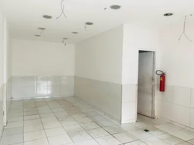 Loja / Salão / Ponto Comercial para alugar, 35m² no Piabetá (Inhomirim), Magé