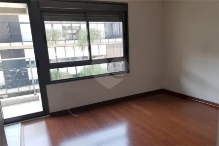 Apartamento com 1 Quarto para alugar, 30m² no Vila Madalena, São Paulo
