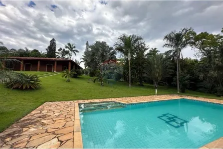 Fazenda / Sítio / Chácara com 3 Quartos à venda, 271m² no Chácaras do Pinhal (Pinhal), Cabreúva