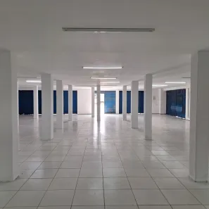 Galpão / Depósito / Armazém para alugar, 1000m² no Boa Esperança, Maracanaú