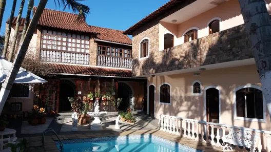 Hotel / Motel / Pousada com 15 Quartos à venda, 430m² no Vila Muriqui, Mangaratiba