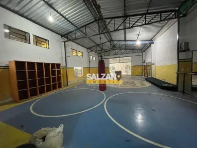 Galpão / Depósito / Armazém para alugar, 275m² no Jardim Independência, Taubaté