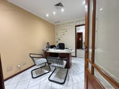 Prédio Inteiro à venda, 250m² no Centro, Londrina
