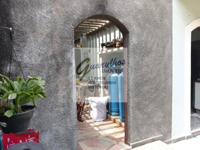 Sobrado com 4 Quartos para alugar, 430m² no Jardim Aida, Guarulhos