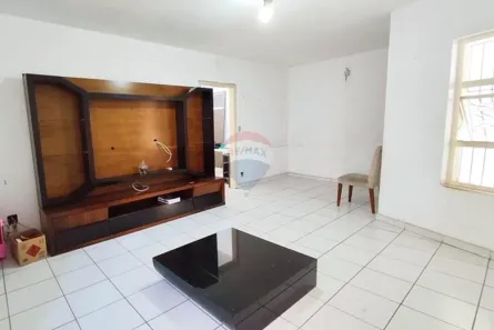 Casa Comercial com 3 Quartos para alugar, 270m² no Vila Oliveira, Mogi das Cruzes