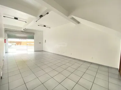 Conjunto Comercial / Sala para alugar, 35m² no Água Verde, Blumenau