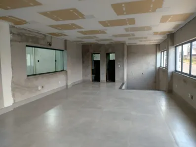 Galpão / Depósito / Armazém para venda ou aluguel, 1100m² no Jardim Marchissolo, Sumaré
