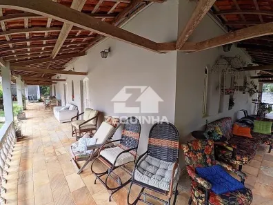 Fazenda / Sítio / Chácara com 4 Quartos à venda, 350m² no Centro, Mairinque