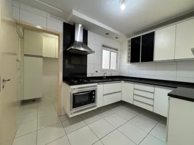Apartamento com 3 Quartos para alugar, 105m² no Jardim Tupanci, Barueri