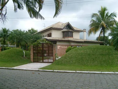 Casa de Condomínio com 6 Quartos à venda, 715m² no Jardim Acapulco, Guarujá
