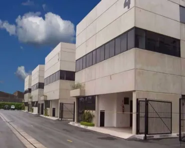 Galpão / Depósito / Armazém para alugar, 748m² no Quitaúna, Osasco