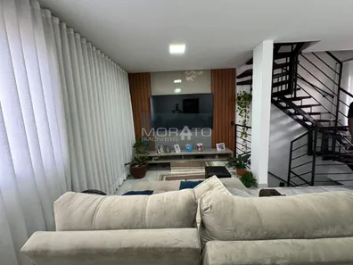 Casa com 3 Quartos à venda, 159m² no Europa, Contagem