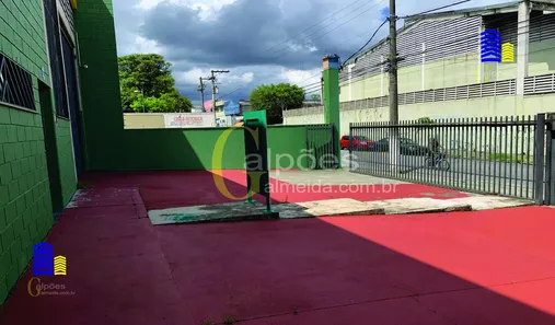 Galpão / Depósito / Armazém para alugar, 600m² no Piratininga, Osasco