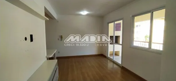 Apartamento com 3 Quartos para alugar, 74m² no Pinheirinho, Vinhedo