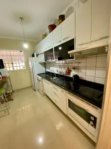 Sobrado com 2 Quartos à venda, 67m² no Parque Yolanda (Nova Veneza), Sumaré
