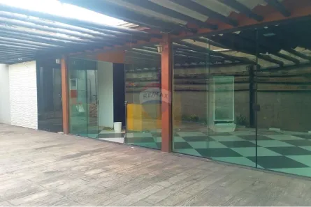 Loja / Salão / Ponto Comercial para alugar, 400m² no Centro, Mairiporã