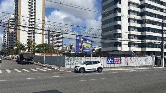 Terreno / Lote / Condomínio à venda, 1100m² no Treze de Julho, Aracaju