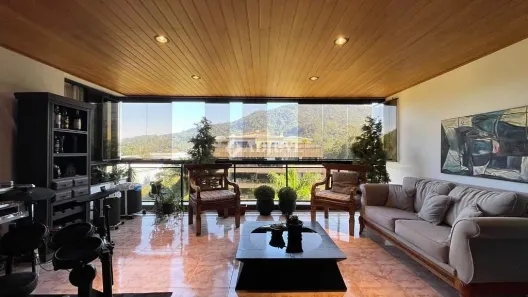 Apartamento com 4 Quartos à venda, 262m² no Duarte Silveira, Petrópolis