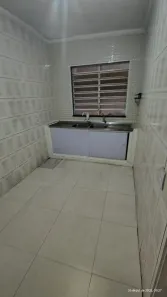 Casa de Vila com 2 Quartos para alugar, 40m² no Jardim Oliveiras, Taboão da Serra