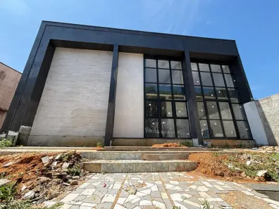 Galpão / Depósito / Armazém à venda, 374m² no Água Limpa, Volta Redonda