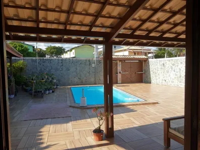 Sobrado com 4 Quartos à venda, 256m² no Ipitanga, Lauro de Freitas
