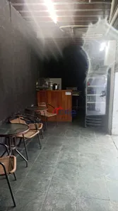 Prédio Inteiro à venda, 264m² no Centro, Barra Mansa