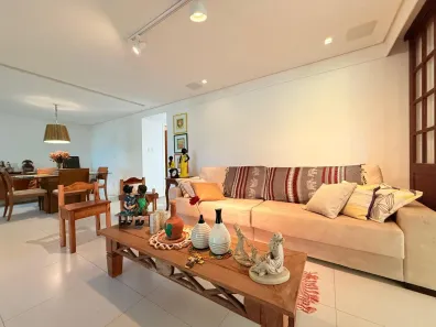 Casa de Condomínio com 5 Quartos à venda, 440m² no Piatã, Salvador