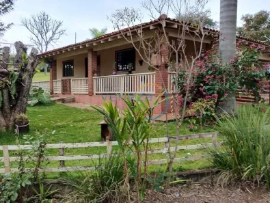 Fazenda / Sítio / Chácara com 2 Quartos à venda, 600m² no Assaí, Assaí