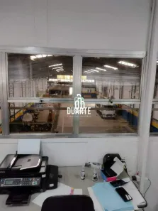 Galpão / Depósito / Armazém para alugar, 2000m² no Paquetá, Santos