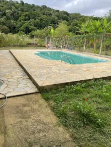 Fazenda / Sítio / Chácara com 3 Quartos à venda, 48000m² no , Igaratá