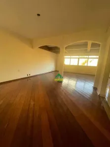 Sobrado com 4 Quartos para venda ou aluguel, 423m² no Centro, Araçatuba